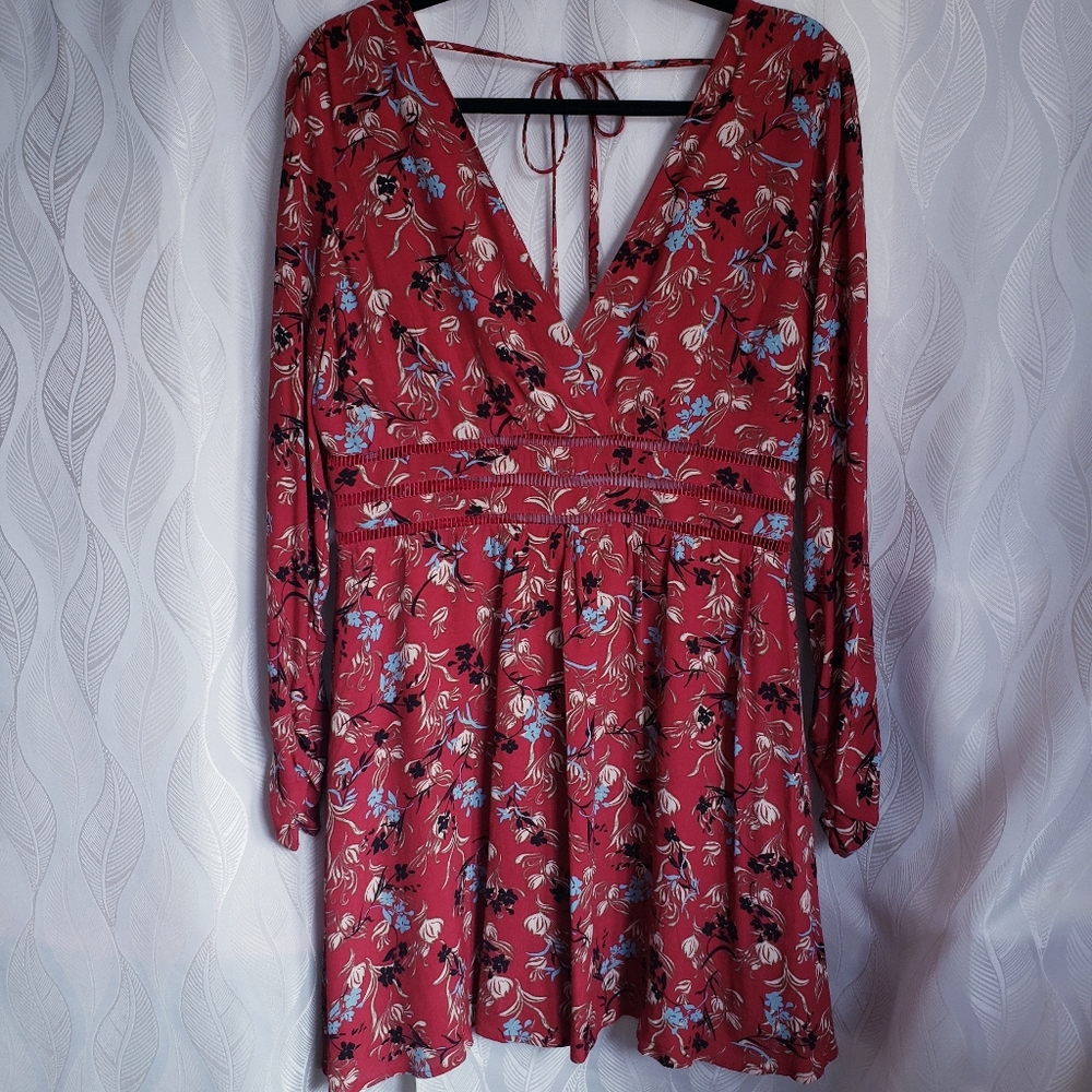 NWT Floral Long Sleeve Babydoll Mini Dress
